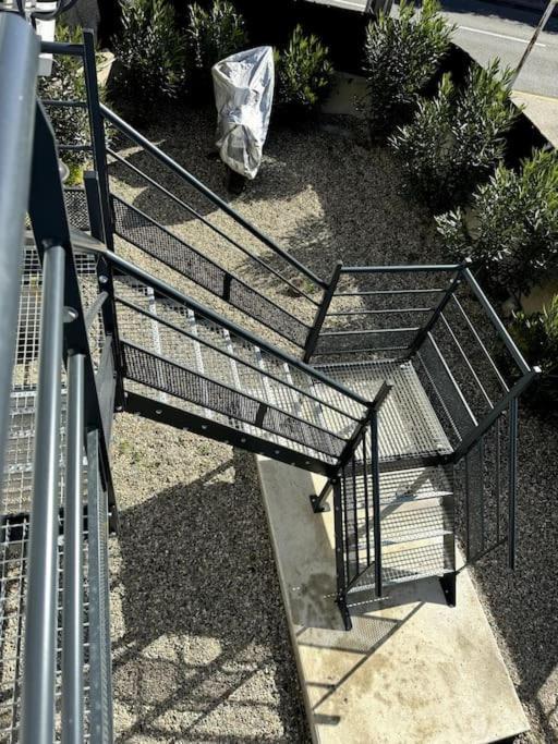 Appartement Sabatier T4 Avec Terrasse Et Jardin Carcassonne Exteriör bild